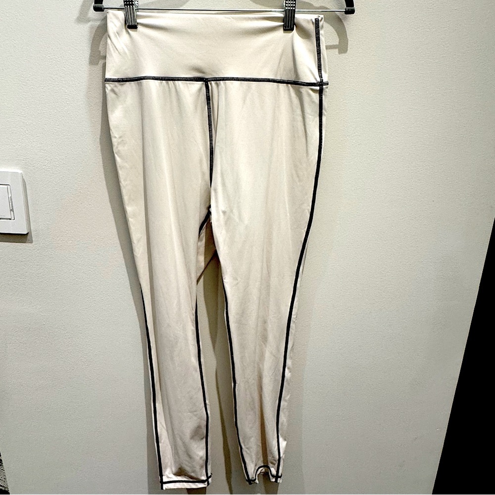 We Wore What Cream Leggings with Black Trim Size Large
